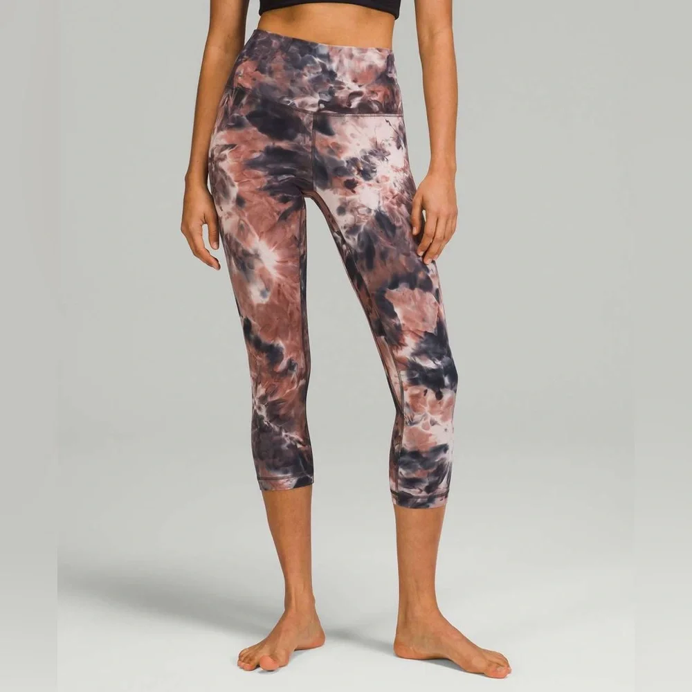 Lululemon Align High Rise 21